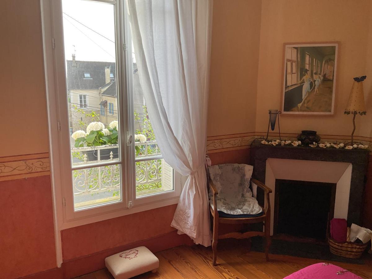 Ferienwohnung Atelier Chez Marie Carnetin Exterior foto